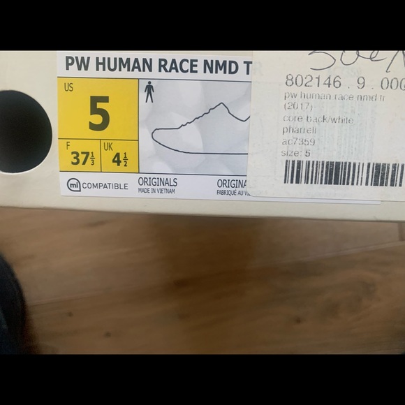 NWT Pharrell X NMD Human Race Trail Sz5. - Picture 11 of 16